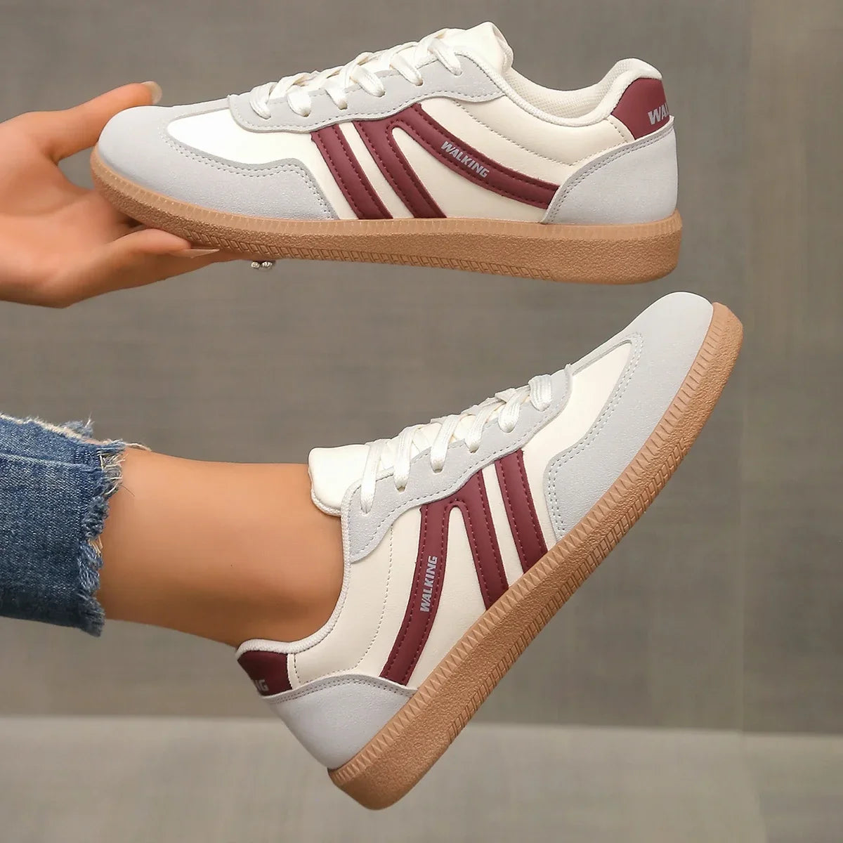 Dames loafers, instapmodel — runder-suède