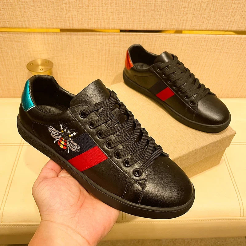 Heren skatesneakers met borduurdetails