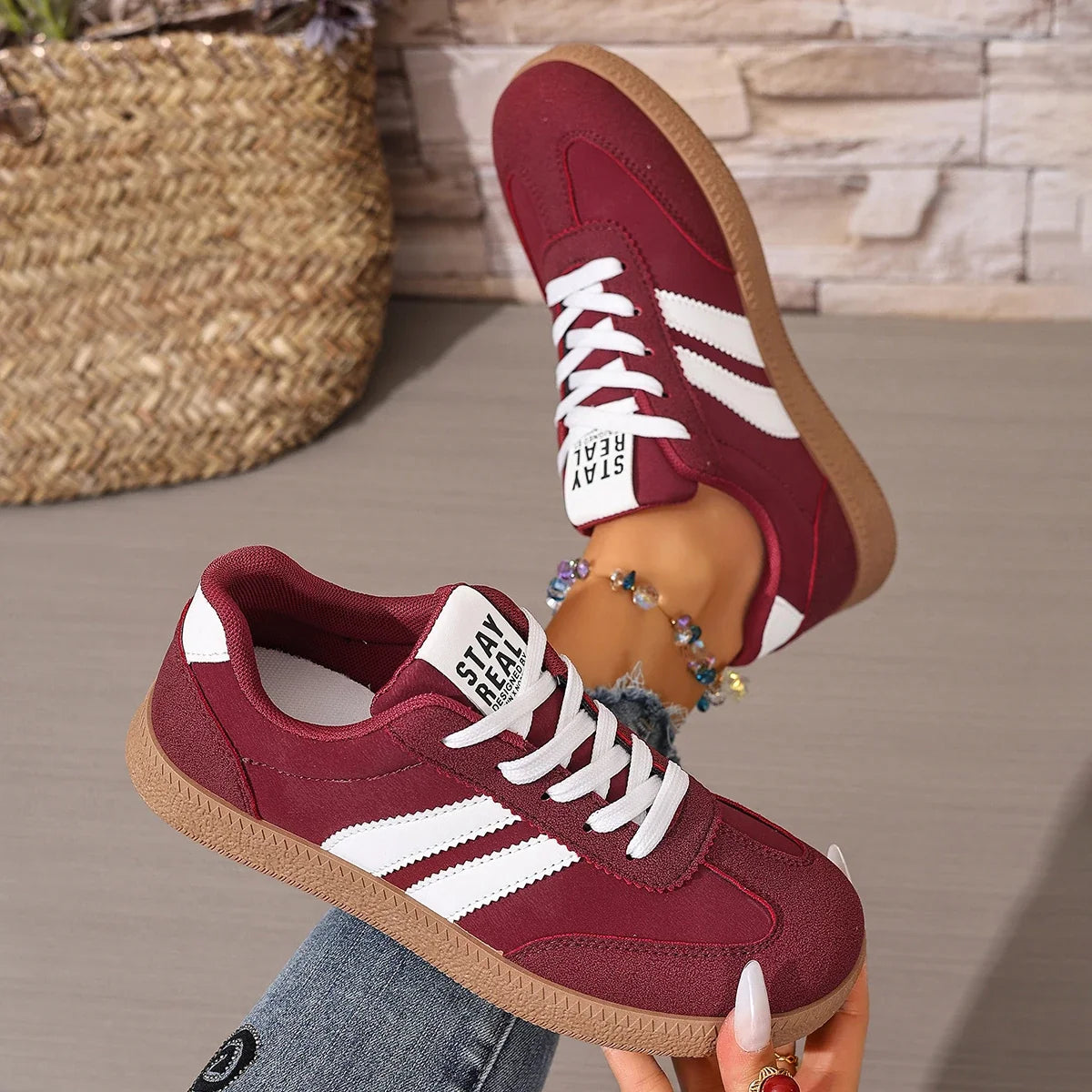 Dames instapsneakers met patchwork